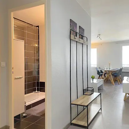Apartament L'eveche - T3 Spacieux & Traversant En Hypercentre Castres (Tarn)